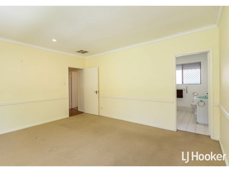 18 Coronet Court, Thornlie WA 6108