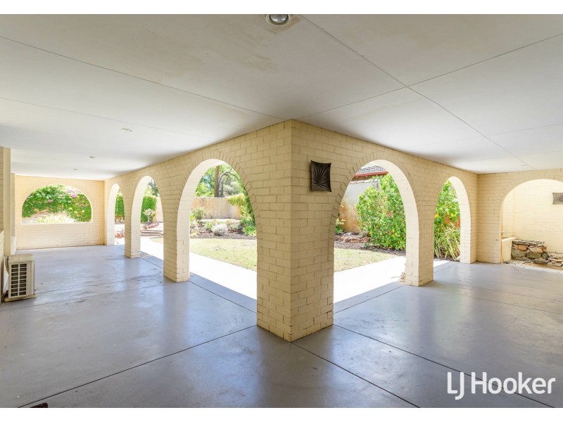 18 Coronet Court, Thornlie WA 6108