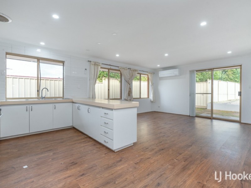 9 Errina Road, Alexander Heights WA 6064