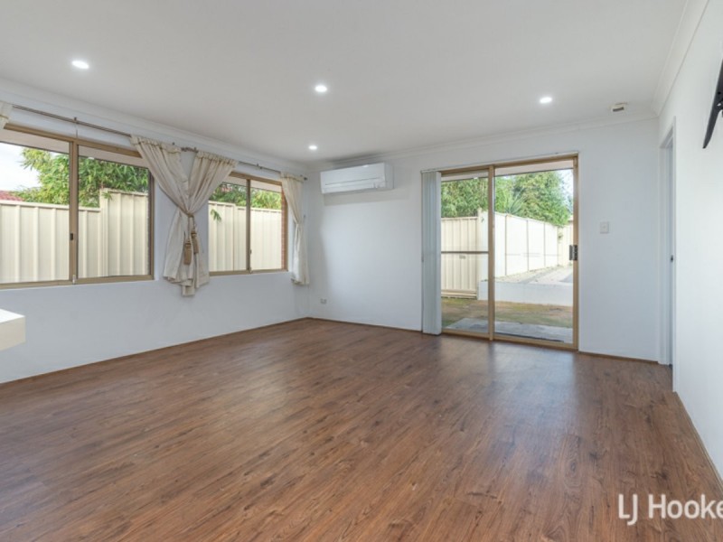 9 Errina Road, Alexander Heights WA 6064