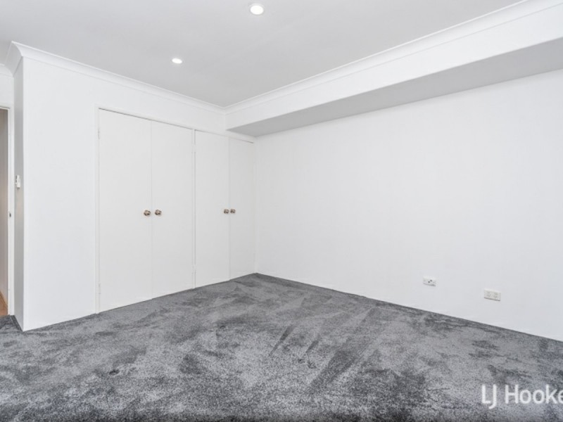 9 Errina Road, Alexander Heights WA 6064