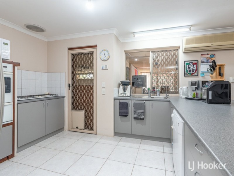 14 Carpenteria Crescent, Kenwick WA 6107