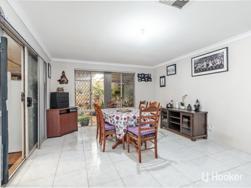 14 Carpenteria Crescent, Kenwick WA 6107