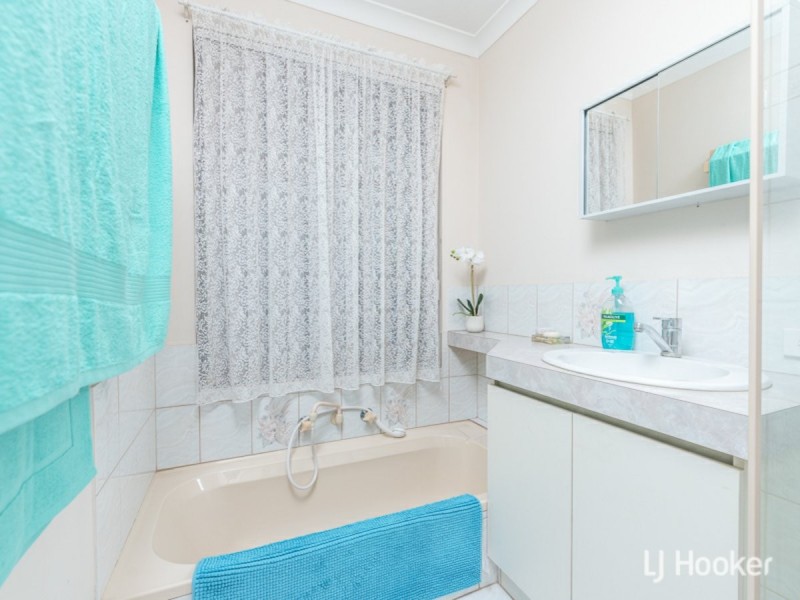 14 Carpenteria Crescent, Kenwick WA 6107