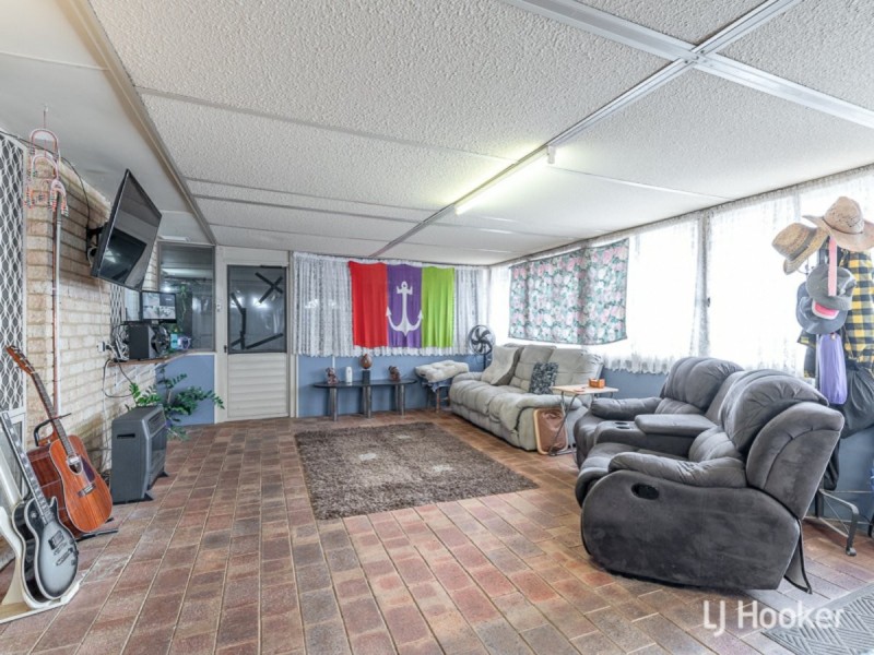 14 Carpenteria Crescent, Kenwick WA 6107