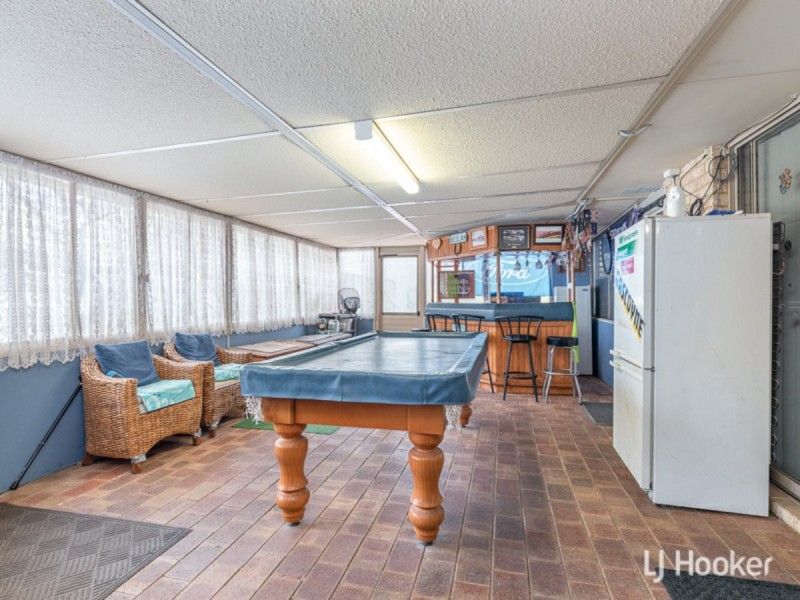 14 Carpenteria Crescent, Kenwick WA 6107