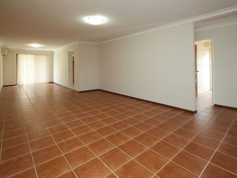 13 Southern River Road, Gosnells WA 6110