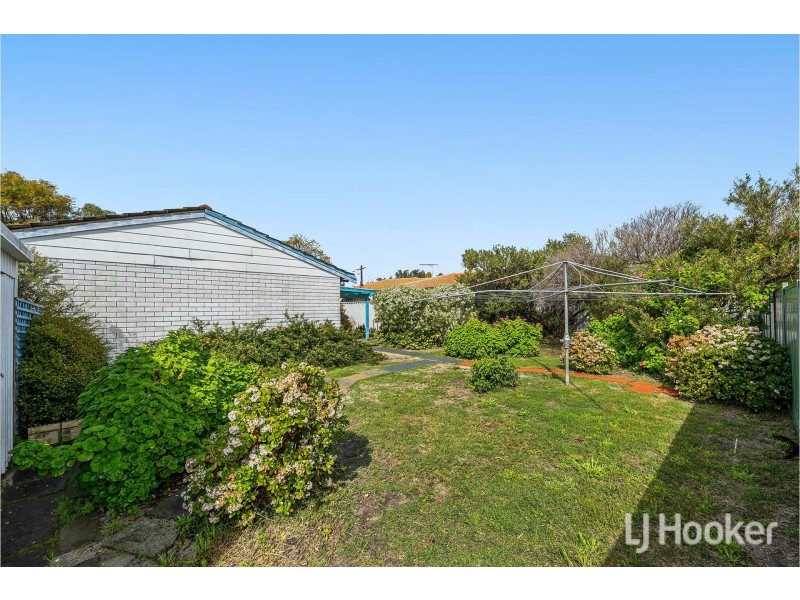 9 Euro Close, Gosnells WA 6110