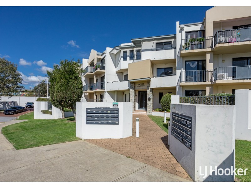 6/17 Southdown Place, Thornlie WA 6108