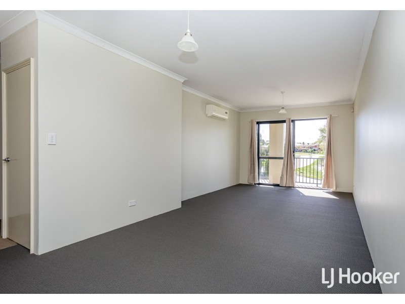 6/17 Southdown Place, Thornlie WA 6108