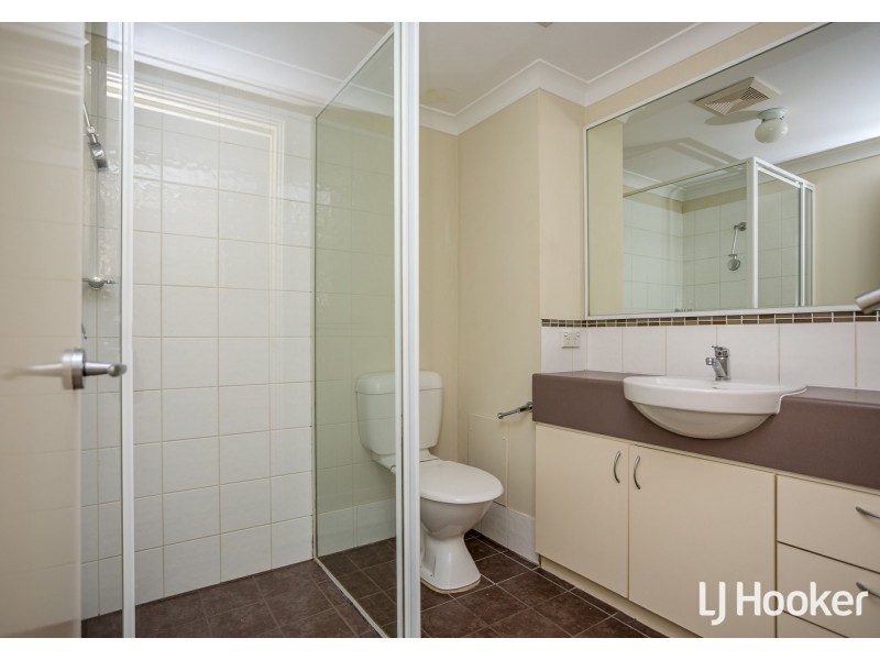 6/17 Southdown Place, Thornlie WA 6108