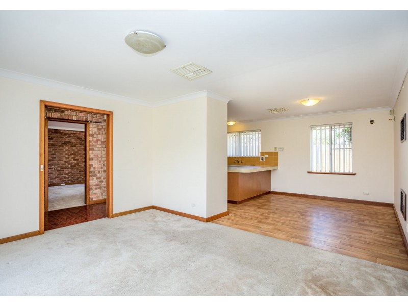 14 Wimmera Place, Huntingdale WA 6110