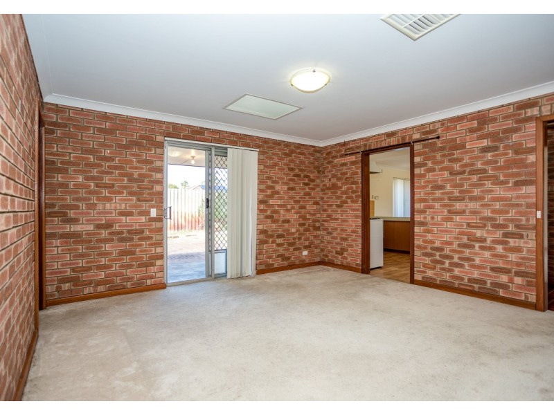 14 Wimmera Place, Huntingdale WA 6110