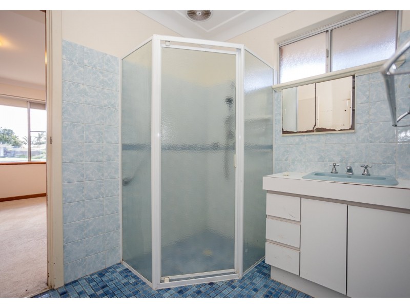 14 Wimmera Place, Huntingdale WA 6110