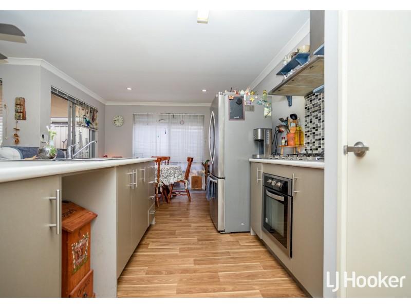 4 Podger Way, Brookdale WA 6112