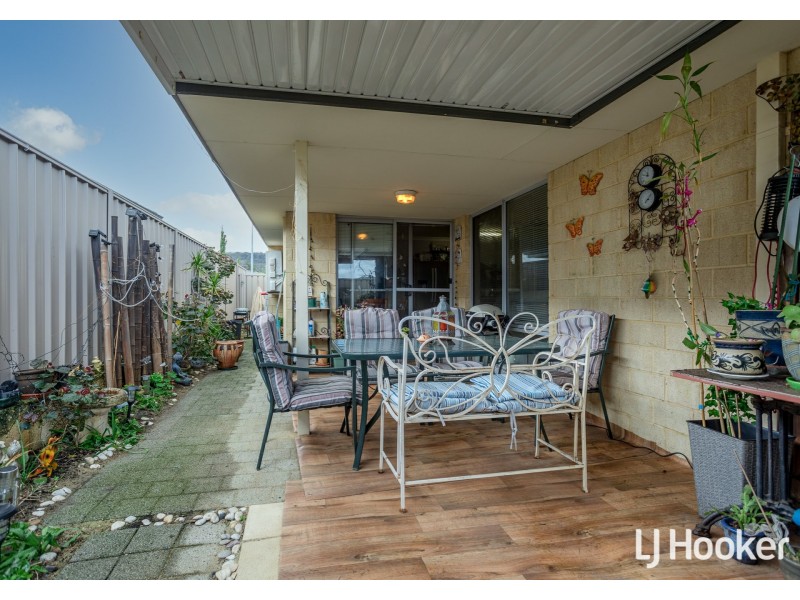 4 Podger Way, Brookdale WA 6112