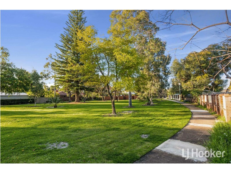 19 Princeton Court, Thornlie WA 6108