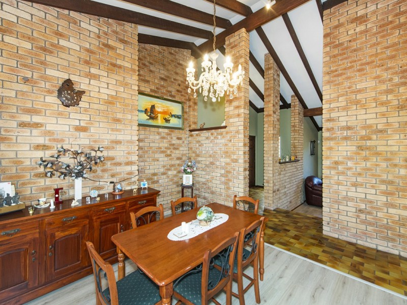 133 Regency Drive, Thornlie WA 6108