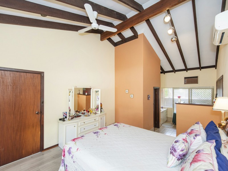 133 Regency Drive, Thornlie WA 6108