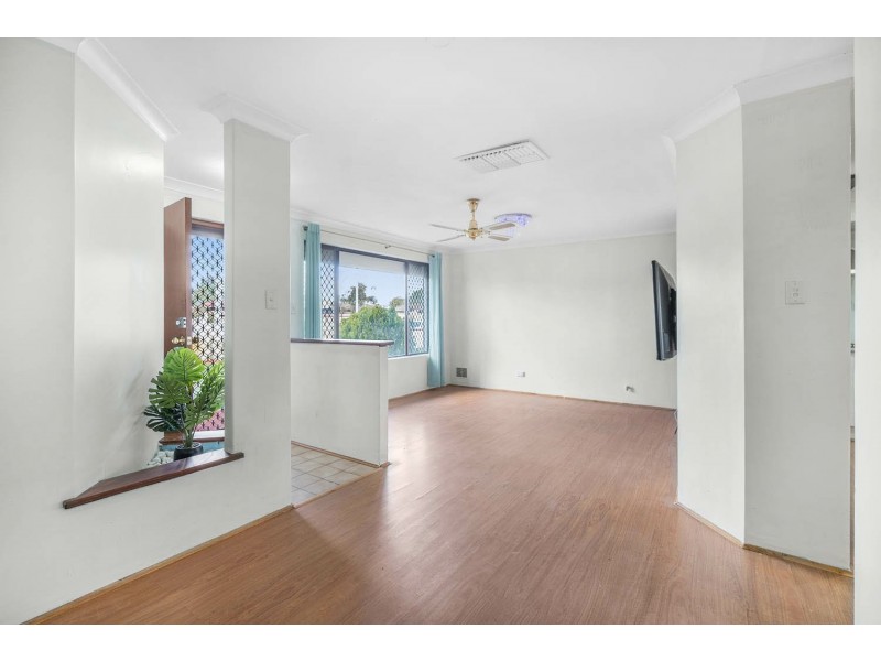 17 Stennett Street, Gosnells WA 6110