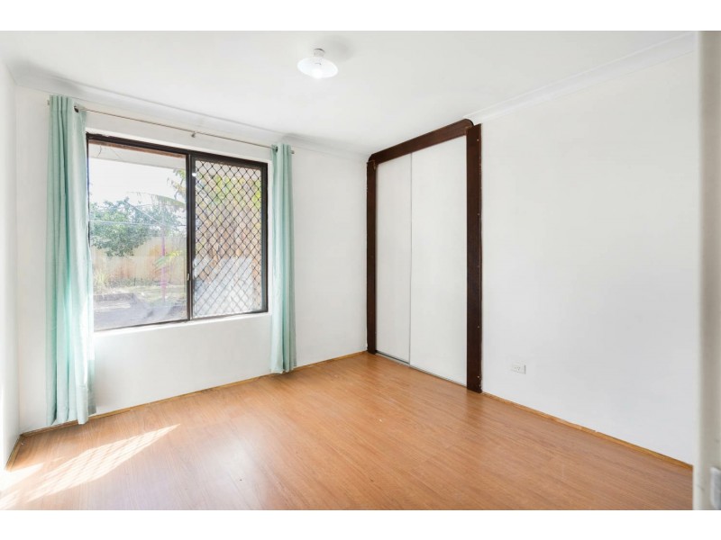 17 Stennett Street, Gosnells WA 6110