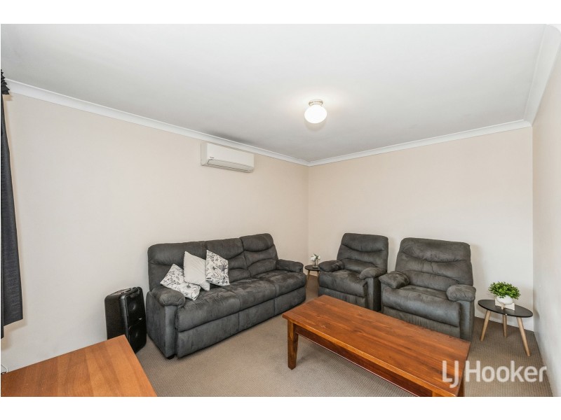 3/11 Firetail Place, Kenwick WA 6107