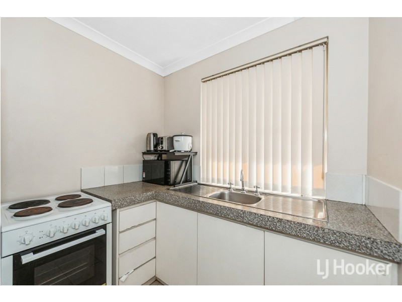 3/11 Firetail Place, Kenwick WA 6107