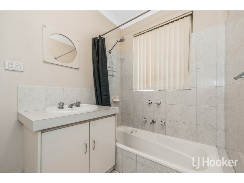 3/11 Firetail Place, Kenwick WA 6107