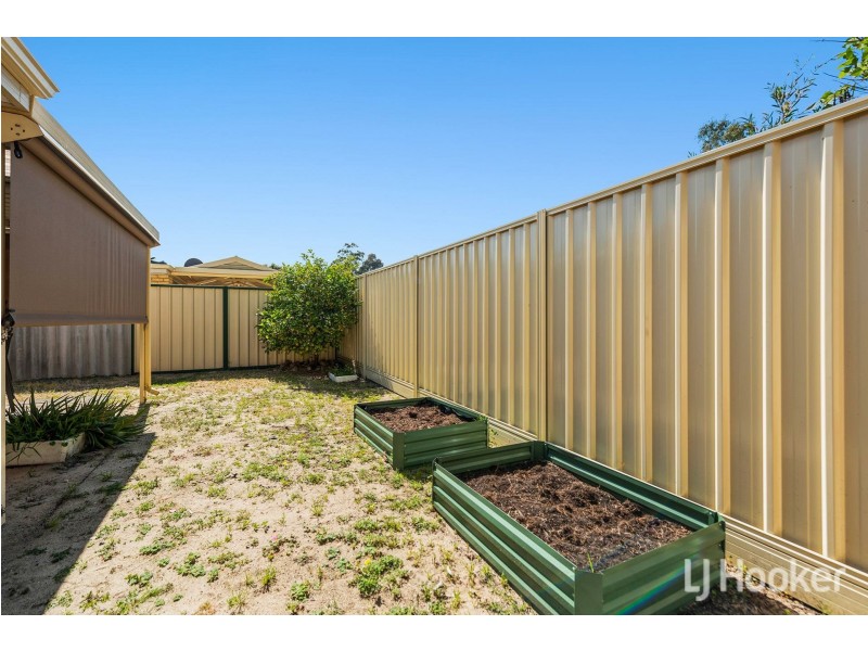 3/11 Firetail Place, Kenwick WA 6107