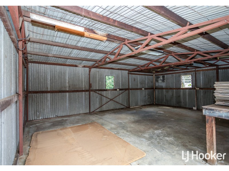 13 Kurrajong Way, Camillo WA 6111