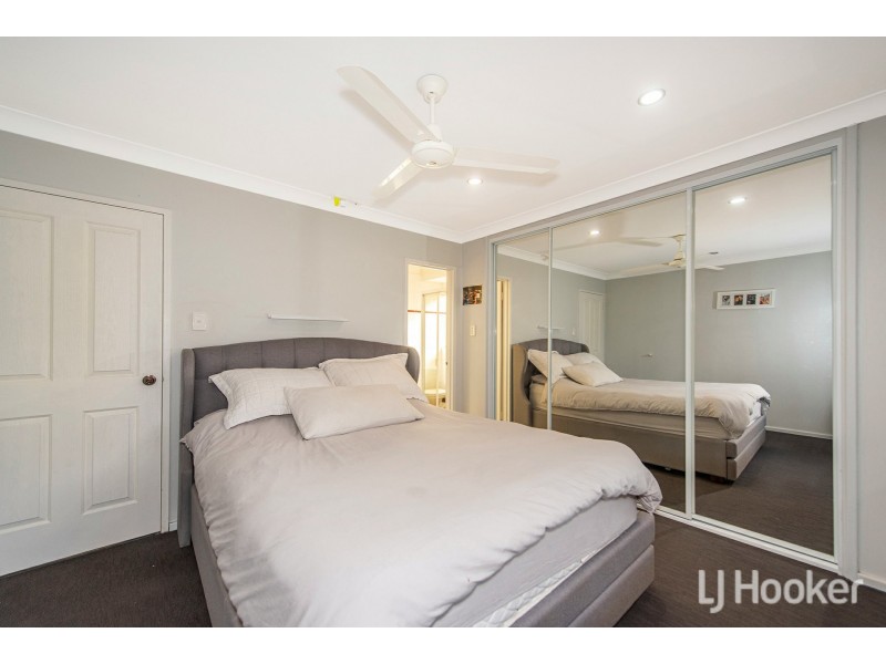 12 Leschenaultia Street, Roleystone WA 6111