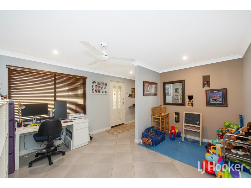 12 Leschenaultia Street, Roleystone WA 6111