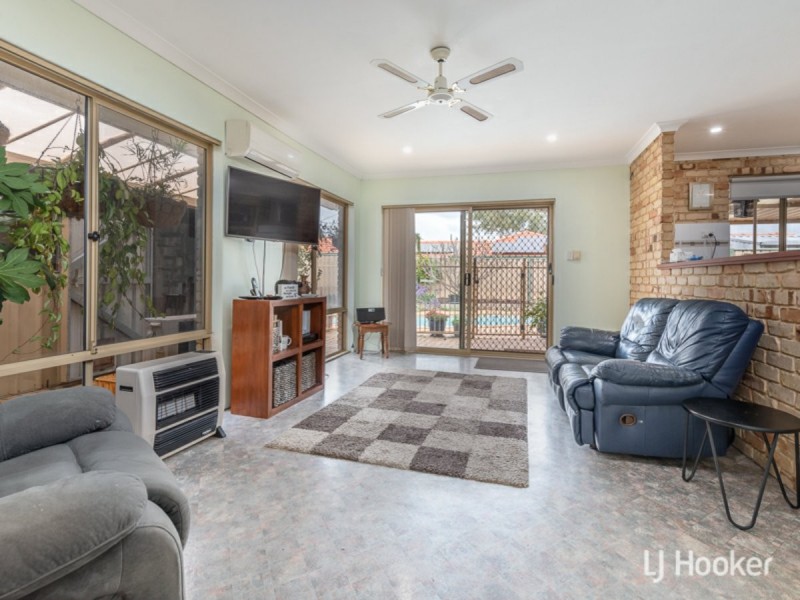 14B Honeyeater Glade, Huntingdale WA 6110