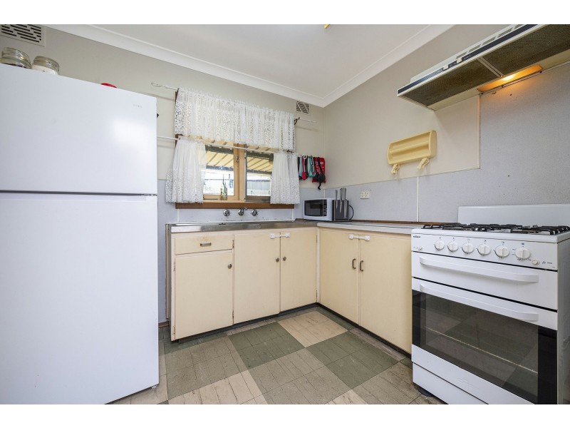 30 Woodley Way, Parmelia WA 6167