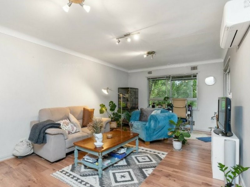 8/51 Meyrick Way, Langford WA 6147