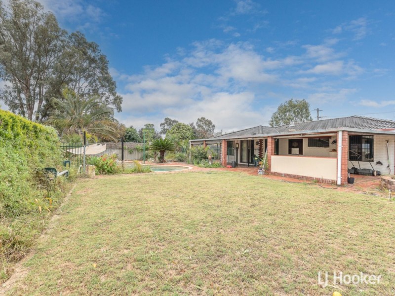 16 Frankland Court, Gosnells WA 6110