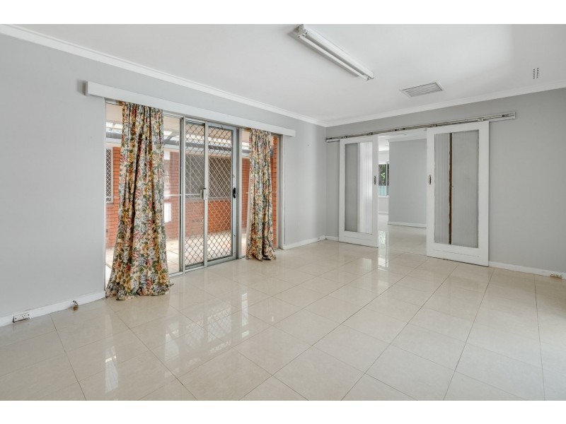 1 Croft Street, Gosnells WA 6110