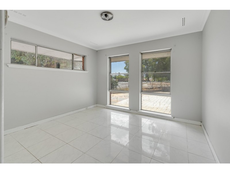 1 Croft Street, Gosnells WA 6110