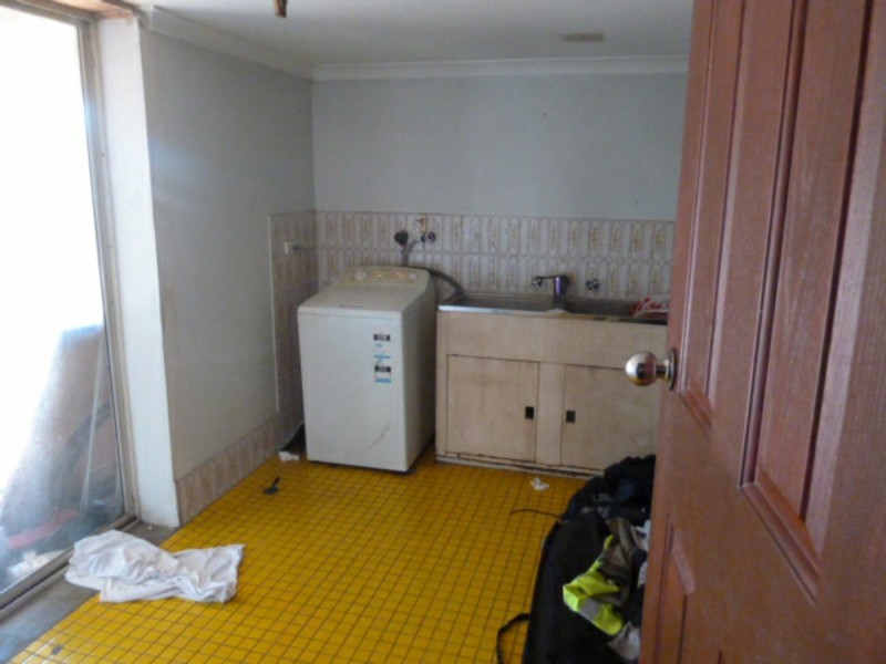 39 Constantine Court, Thornlie WA 6108