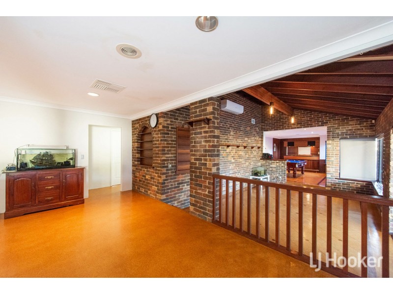 22 Crest Court, Thornlie WA 6108