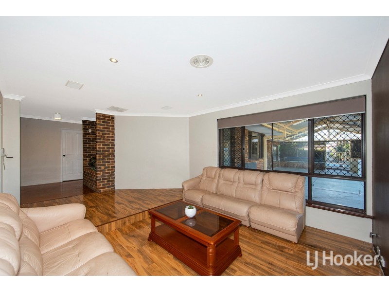 22 Crest Court, Thornlie WA 6108