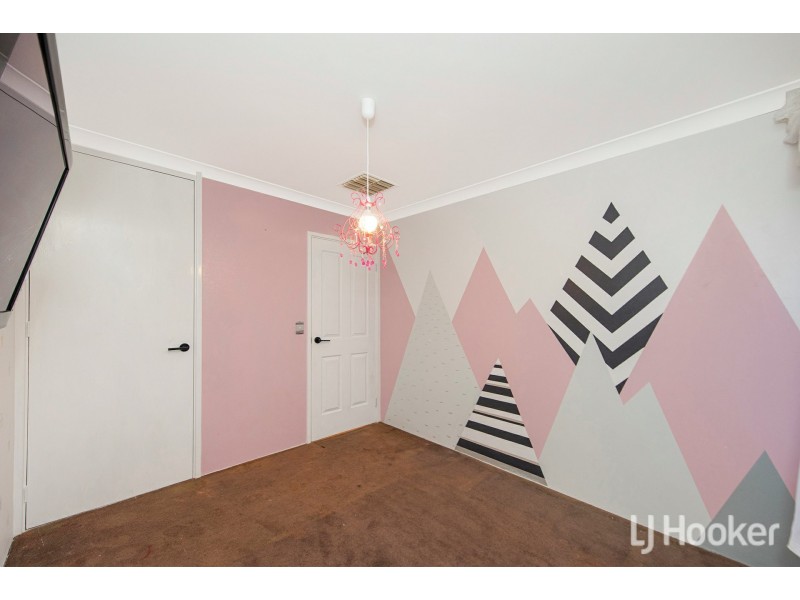 22 Crest Court, Thornlie WA 6108