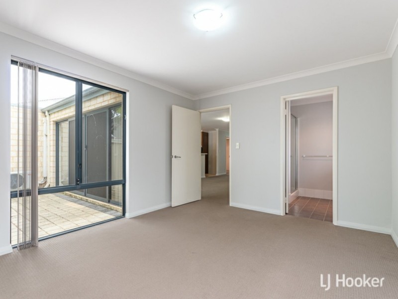 45/191 Railway Avenue, Kelmscott WA 6111