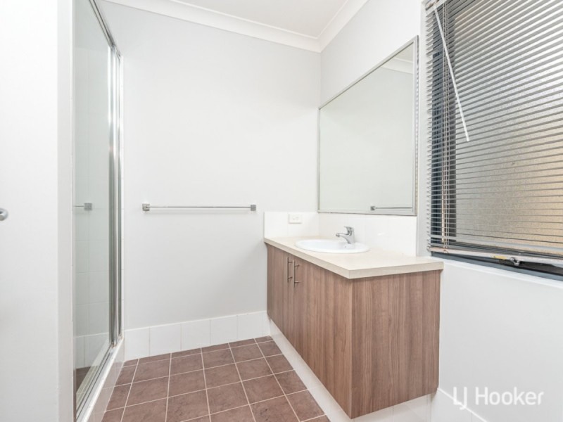 45/191 Railway Avenue, Kelmscott WA 6111