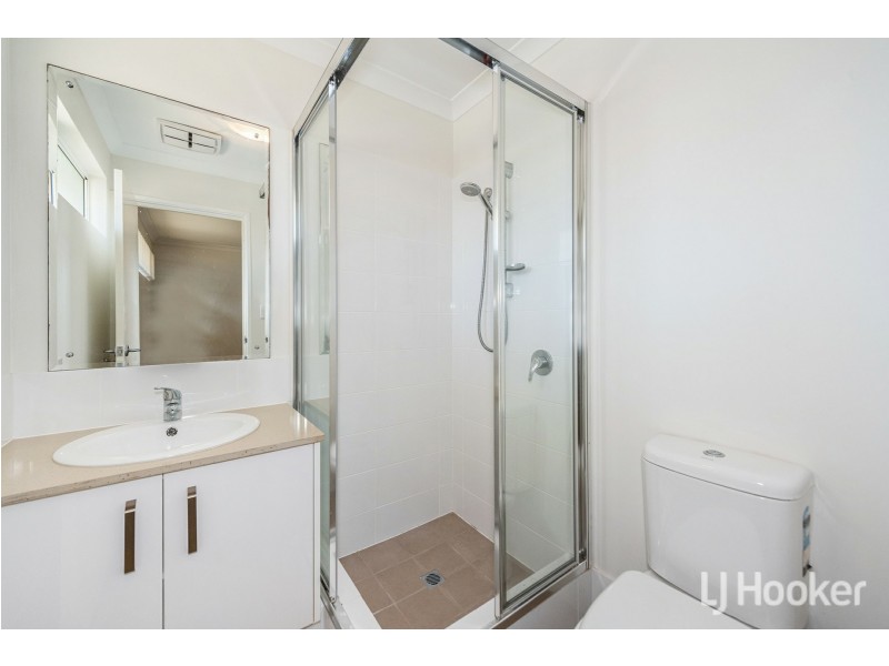 77 River Avenue, Maddington WA 6109