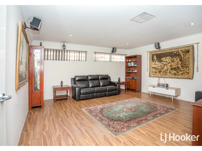 9 Jeremiah Way, Canning Vale WA 6155