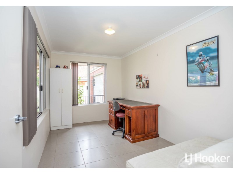 9 Jeremiah Way, Canning Vale WA 6155