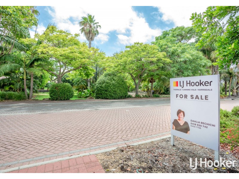 9 Jeremiah Way, Canning Vale WA 6155