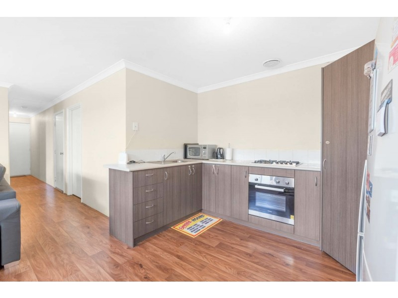 1/25 Verna Street, Gosnells WA 6110
