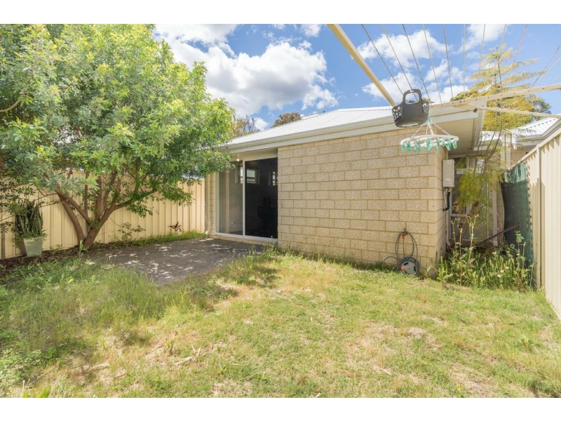 1/25 Verna Street, Gosnells WA 6110
